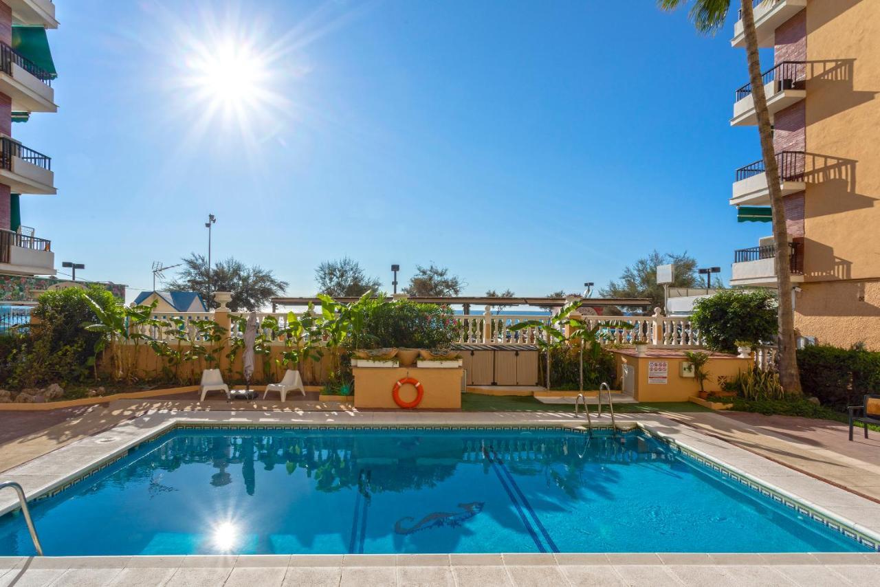 Fantastico Apartamento A Pie De Playa By Renthas Appartement Fuengirola Buitenkant foto